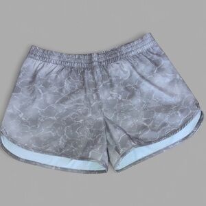 World Wide Sportsman Women’s Bass Pro Shorts Gray Marble Print Sz M